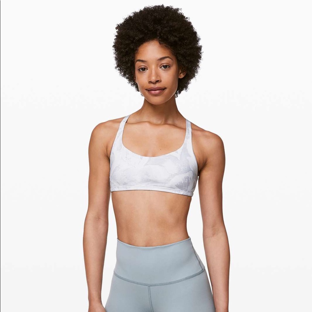 Lululemon free to be bra wild 8 print